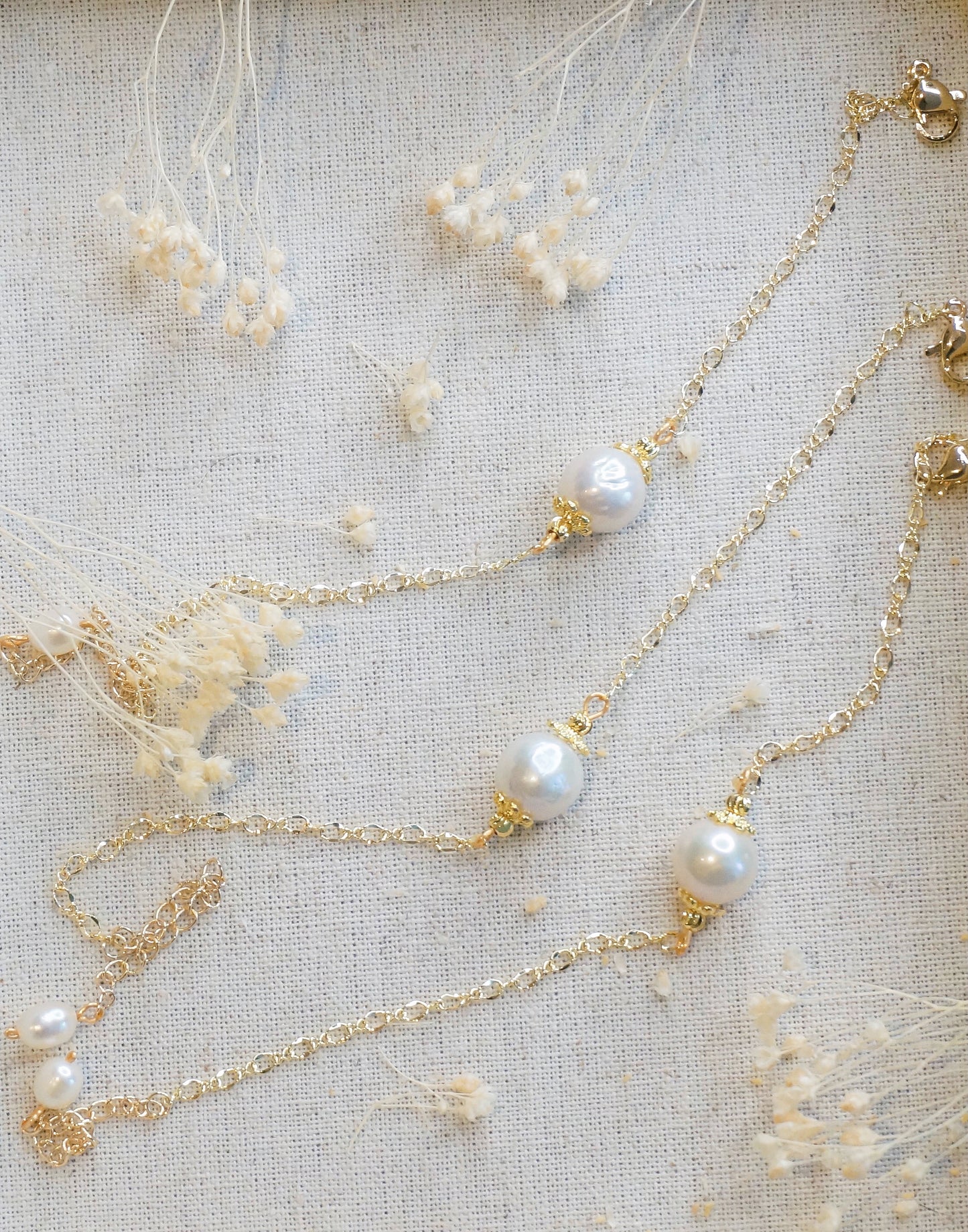 Helena Pearl Bracelet