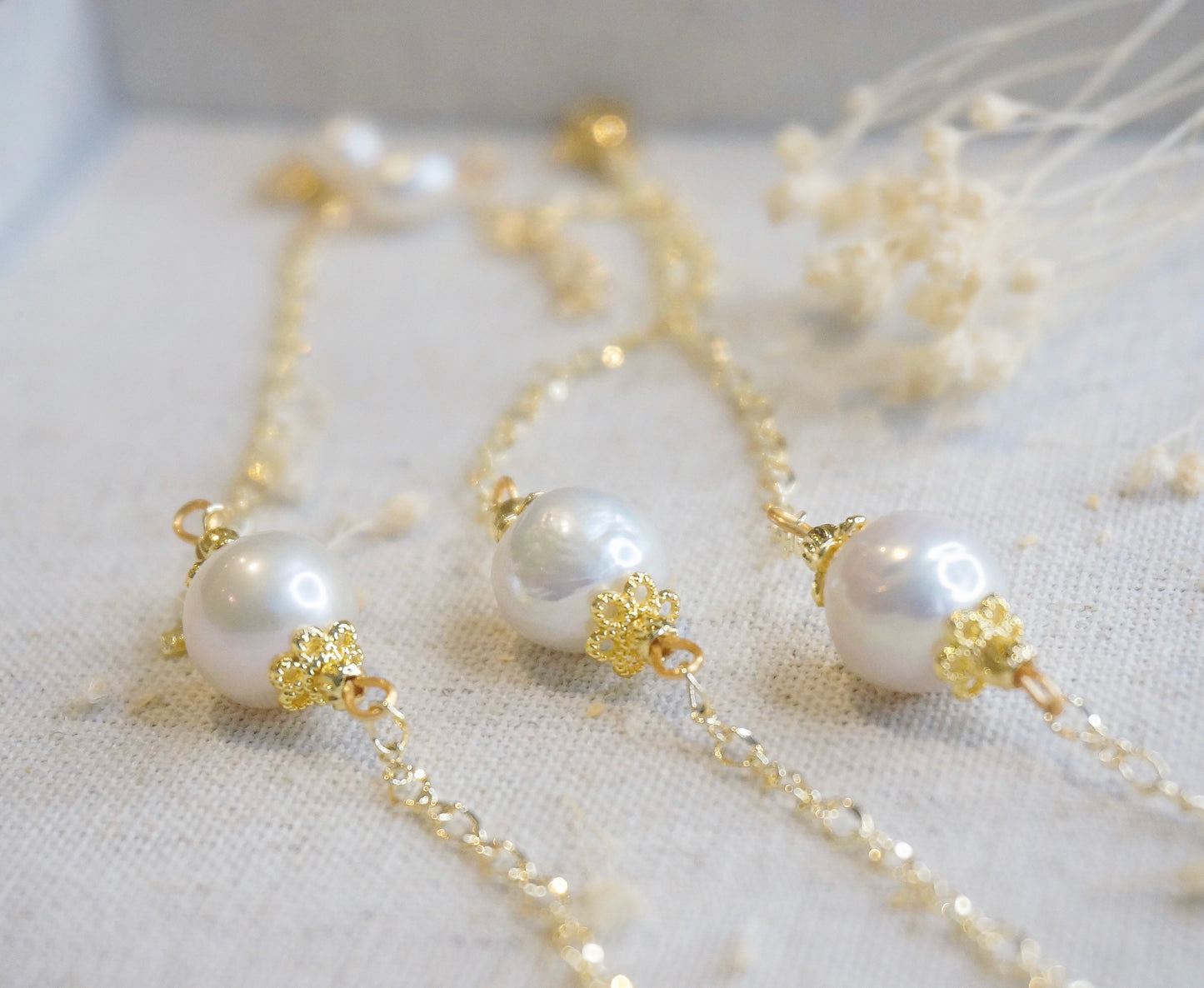 Helena Pearl Bracelet