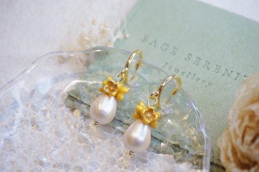 Eilidh Japanese Cotton Pearl Earrings
