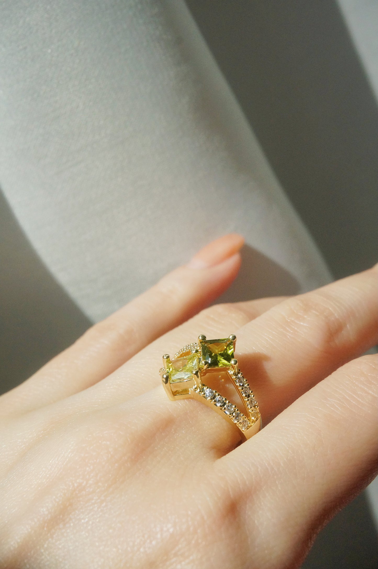 Giselle Zirconia Ring