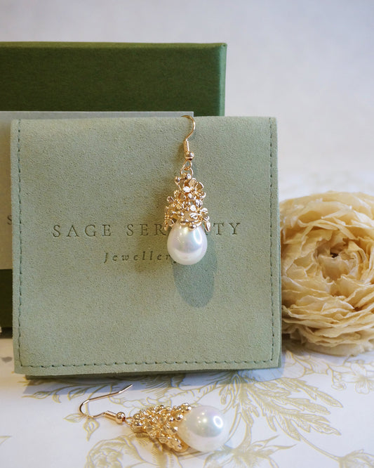 Alba Pearl Earrings