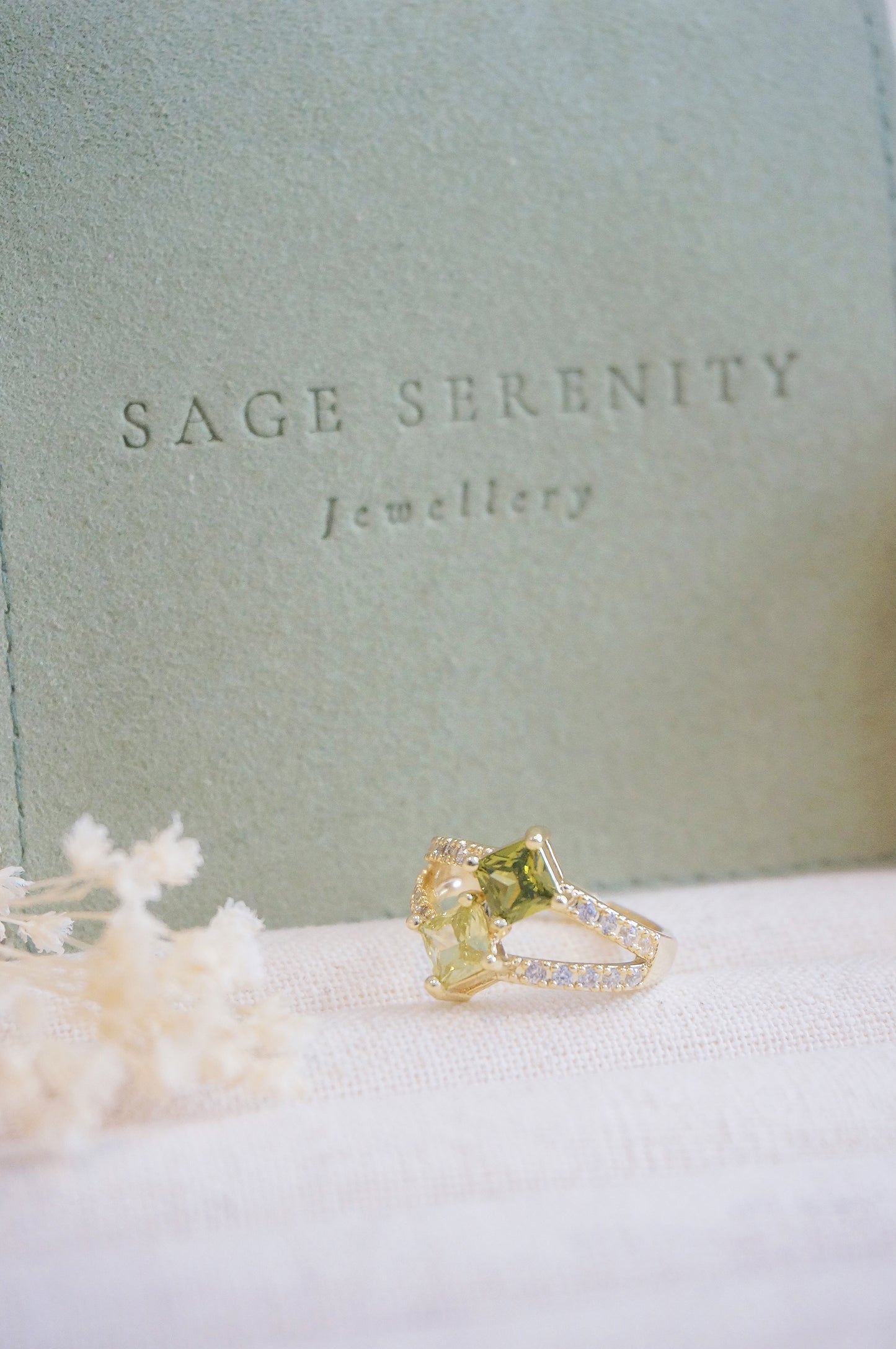 Giselle Zirconia Ring