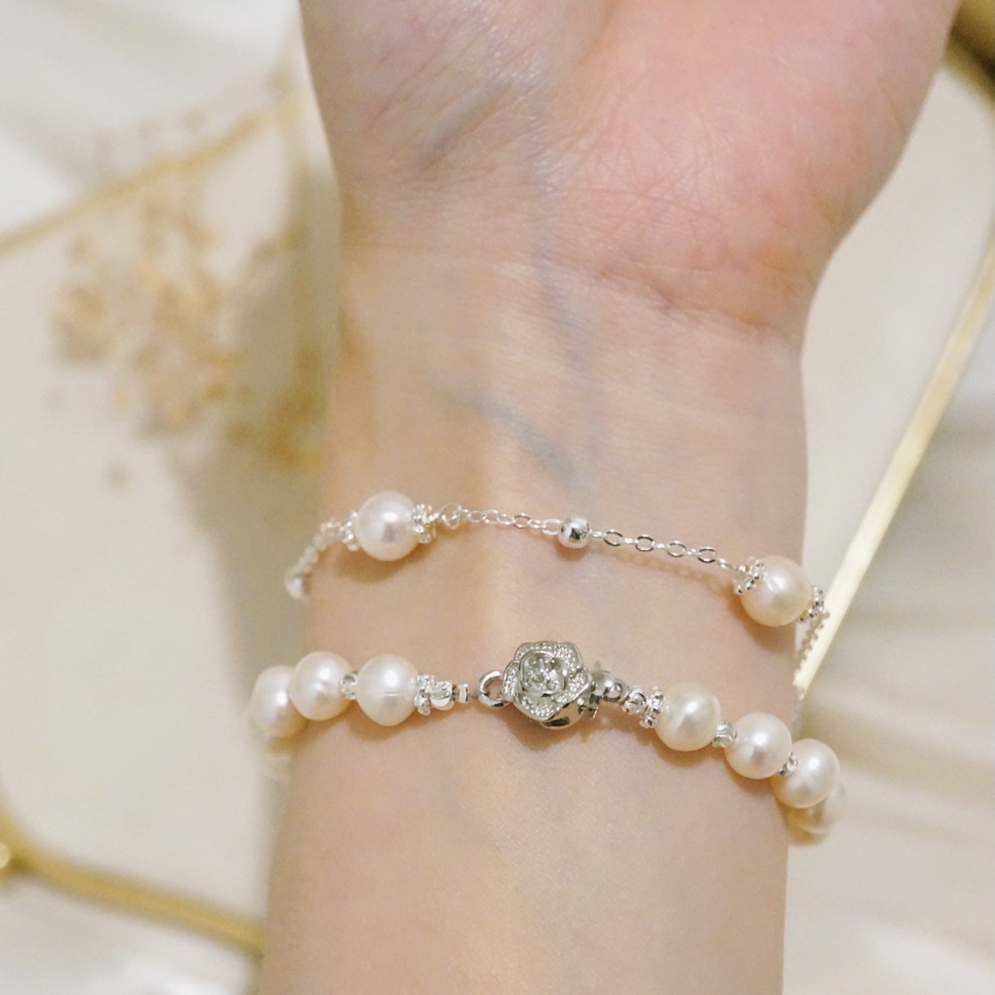 Aurora Pearl Bracelet