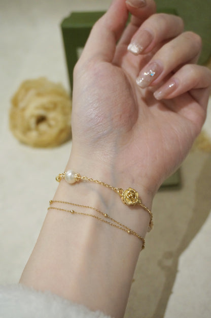 Naomi Pearl Bracelet