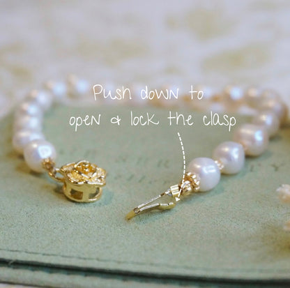 Aurora Pearl Bracelet
