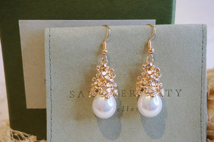 Alba Pearl Earrings