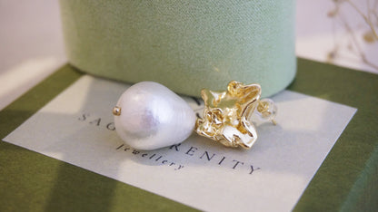 Eldorie Japanese Cotton Pearl Earrings