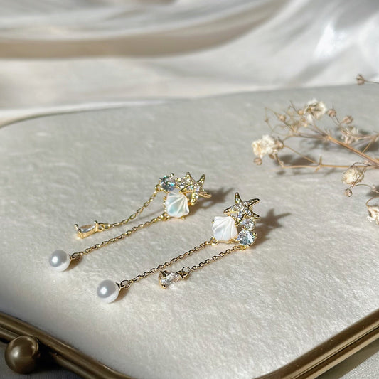 Ellie Pearl Dangle Earrings