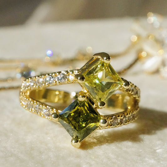 Giselle Zirconia Ring