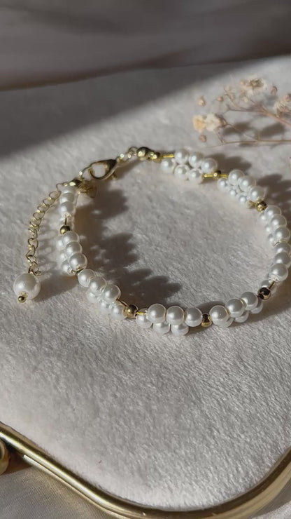 Ivy Pearl Bracelet